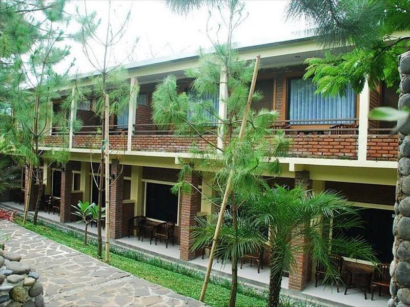 Bukit Alamanda Resort Garut Kültér fotó