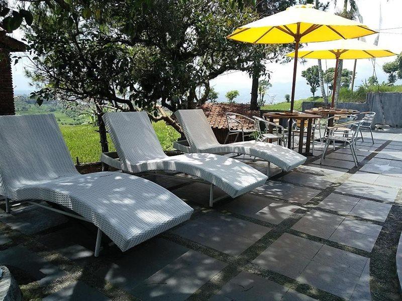 Bukit Alamanda Resort Garut Kültér fotó
