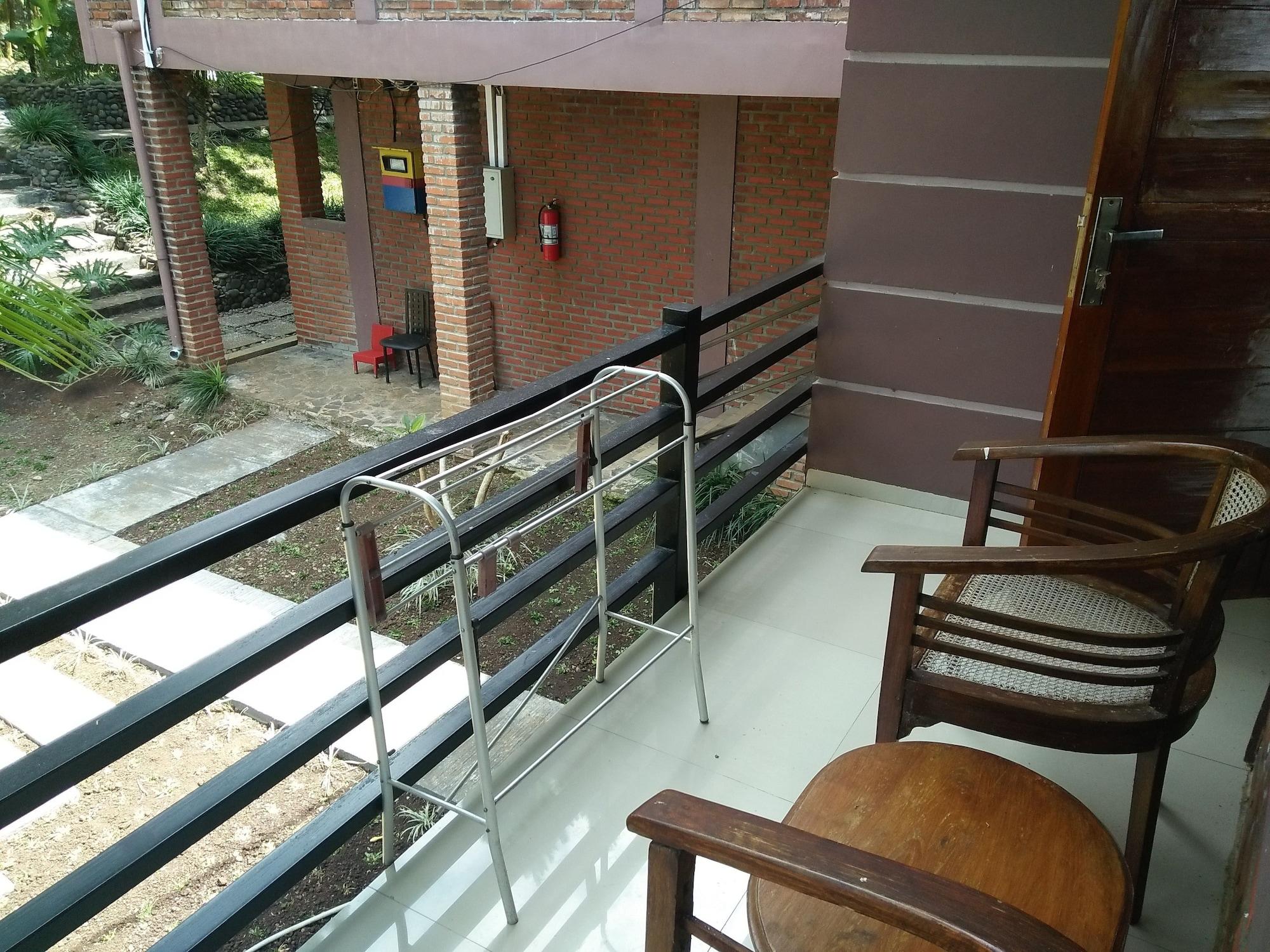 Bukit Alamanda Resort Garut Kültér fotó