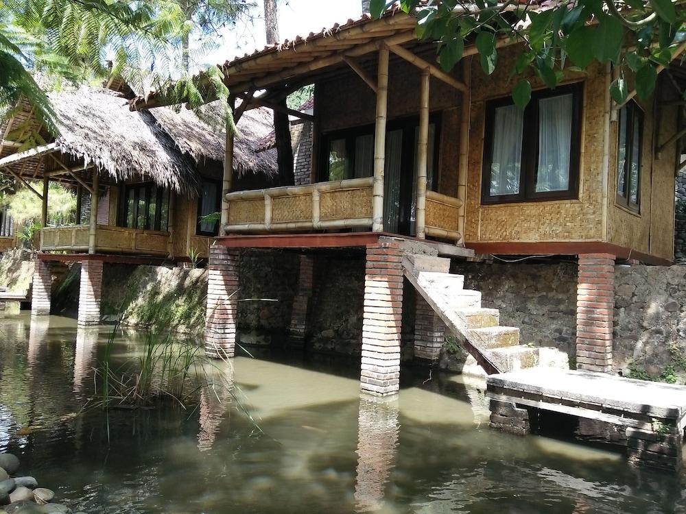 Bukit Alamanda Resort Garut Kültér fotó
