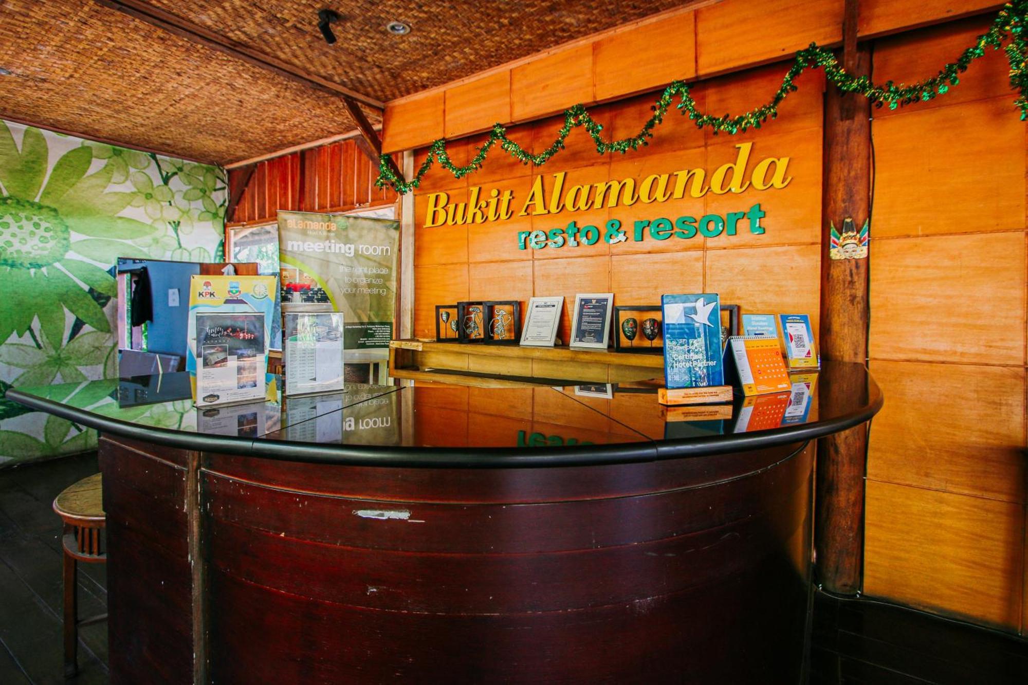 Bukit Alamanda Resort Garut Kültér fotó
