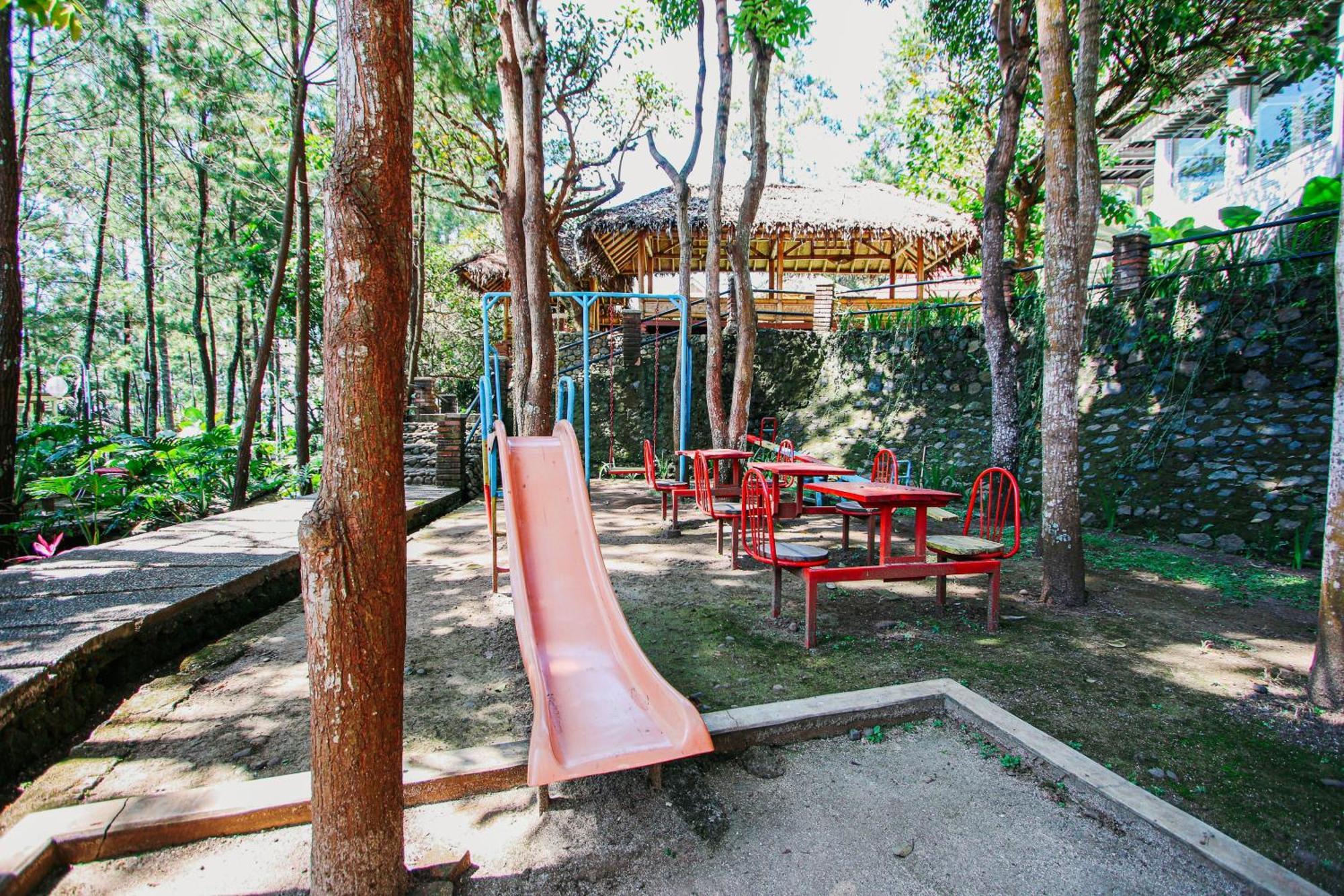 Bukit Alamanda Resort Garut Kültér fotó